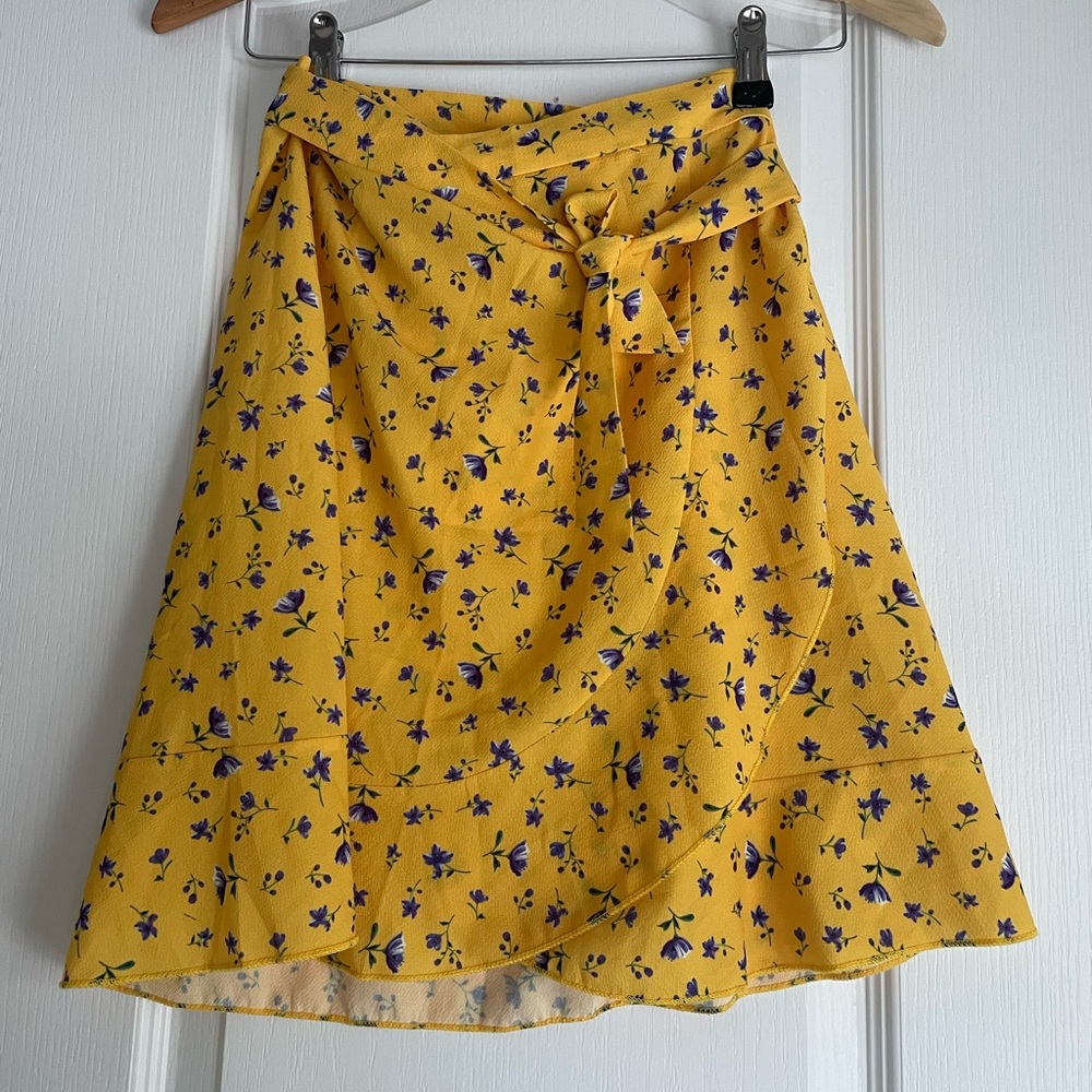 Yellow wrap around high waisted skirt